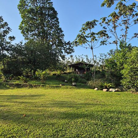 Casas De Campo Las Pavitas Cottages "Red Frog" Palma (Alajuela) Exterior foto